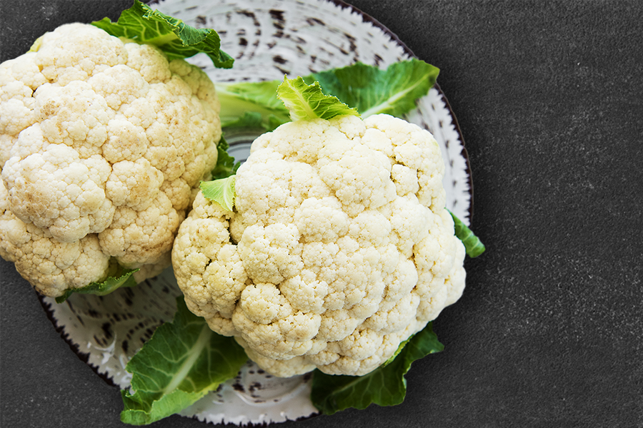 Two Caulifower florets in a plate